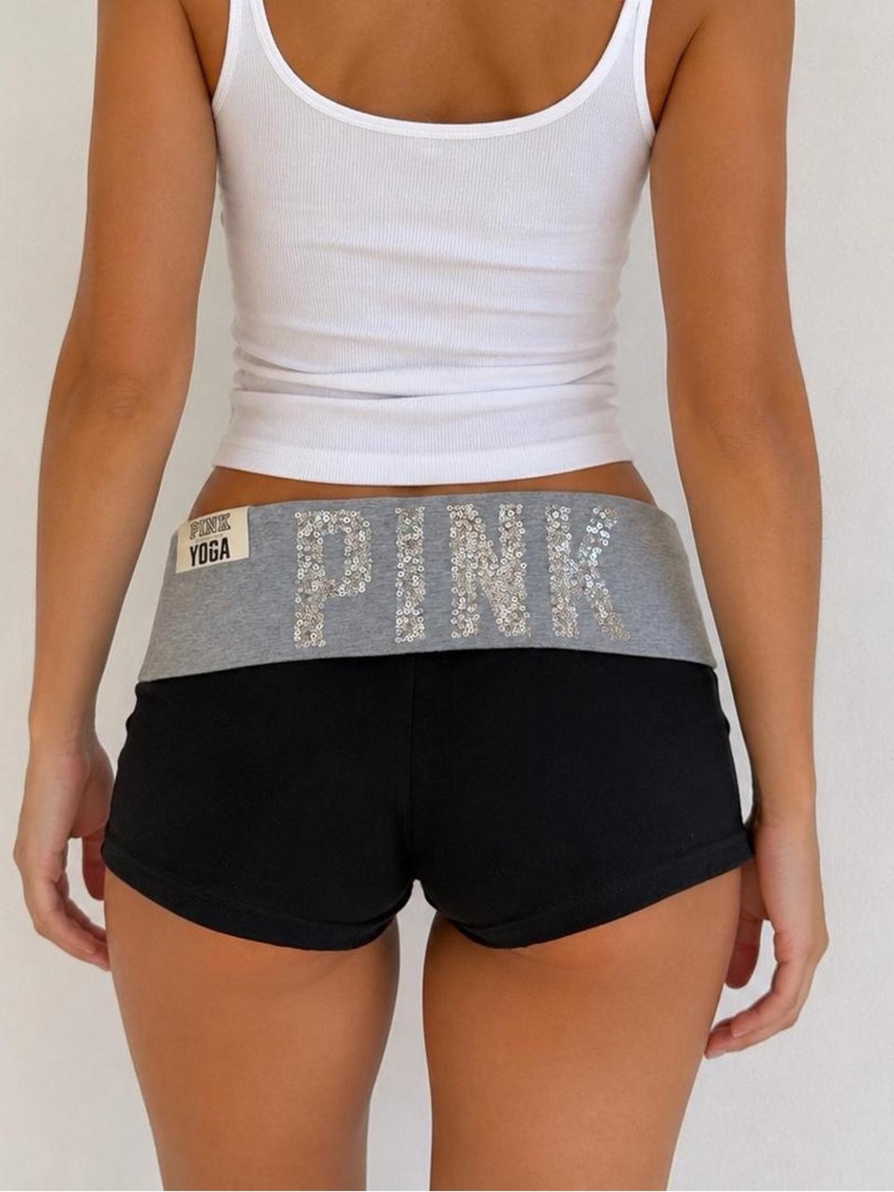 NWT Victoria’s Secret PINK Yoga Sequin Foldover Shorts Medium